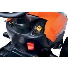 Oleo-Mac 92 R/16 K gyűjtős/hydro fűnyíró traktor